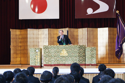 橋本清東京若杉・駒草会前会長によるご案内