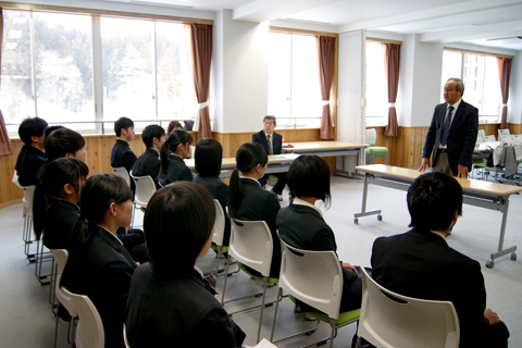 鈴木弘之 太田支部副支部長による支部活動状況説明