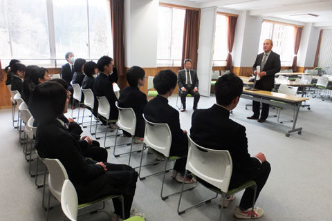 鈴木弘之 太田支部副支部長による支部活動状況説明