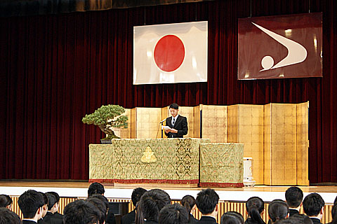 定時制課程卒業生による答辞